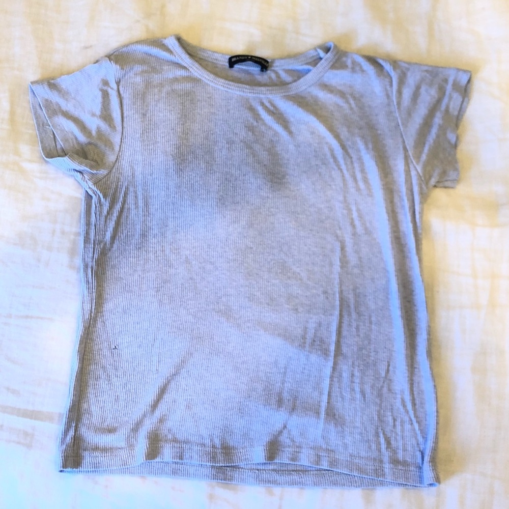 Brandy Melville T-shirt!